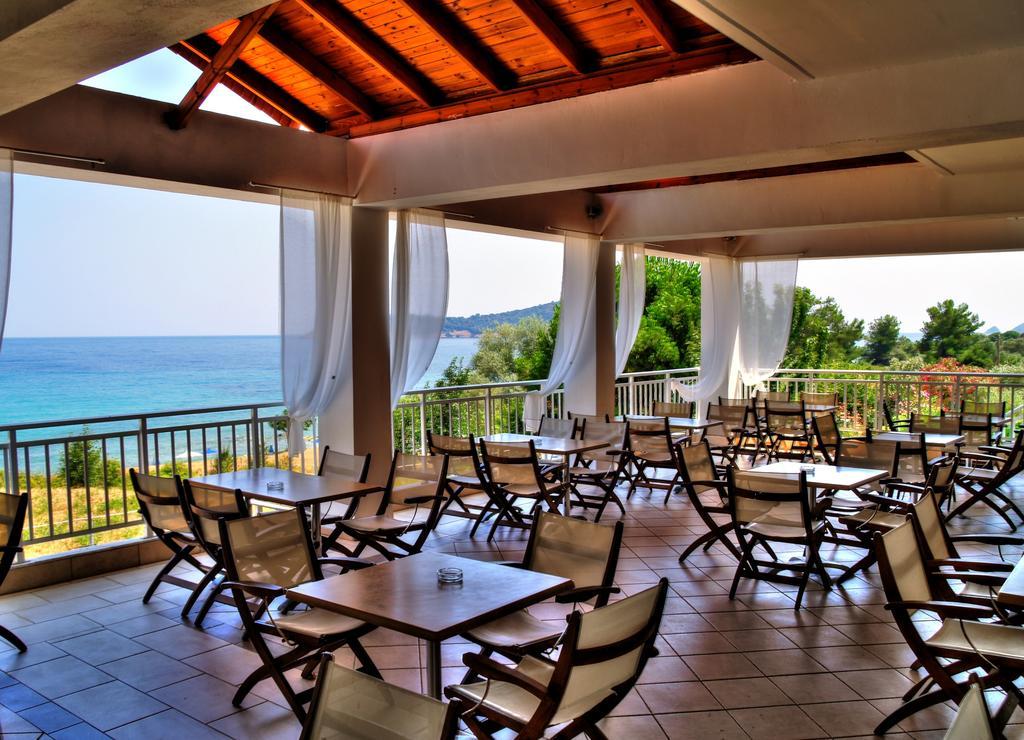 Maranton Beach Hotel Коинира Экстерьер фото