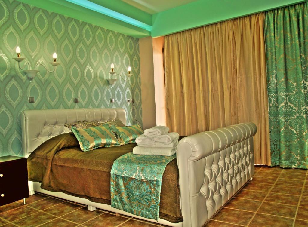 Maranton Beach Hotel Коинира Номер фото